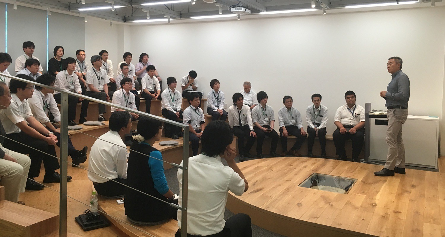 新社屋による全社員の交流力・創造力・発信力を高める働き方改革